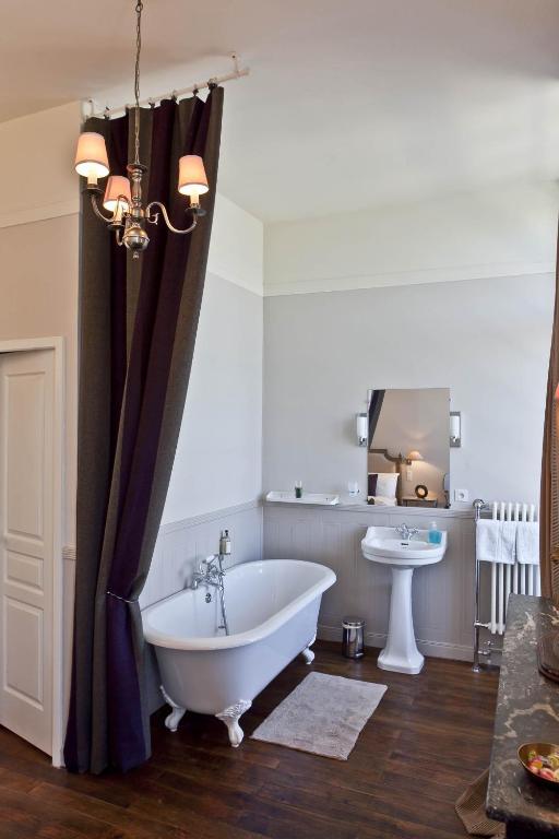Les Fleurons B&B Amboise Habitación foto
